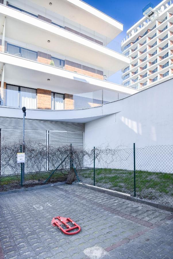 Apartamenty Promenada Z Tarasem I Parkingiem - Apartamenty Na Wyspie Świnoujście Exterior foto